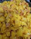 Salchipapas cheddar!