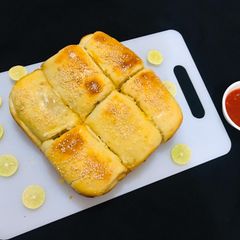 A picture of Baked chicken bread roll.