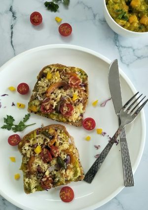A picture of Mango Avocado Toasts.