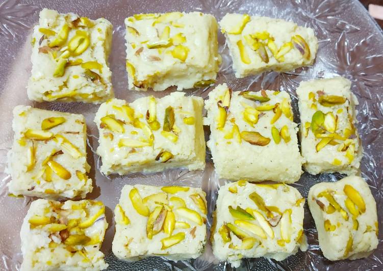 Paneer kalakand sweet