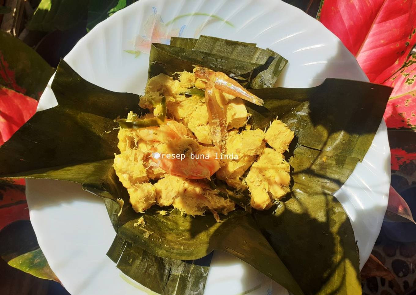 Botok Udang Teri Kelapa