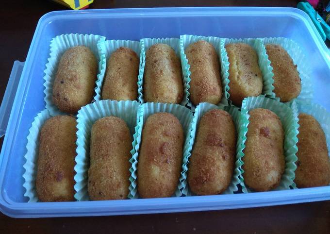 Resep Kroket Kentang Isi Daging Oleh D 1 Ta Cookpad