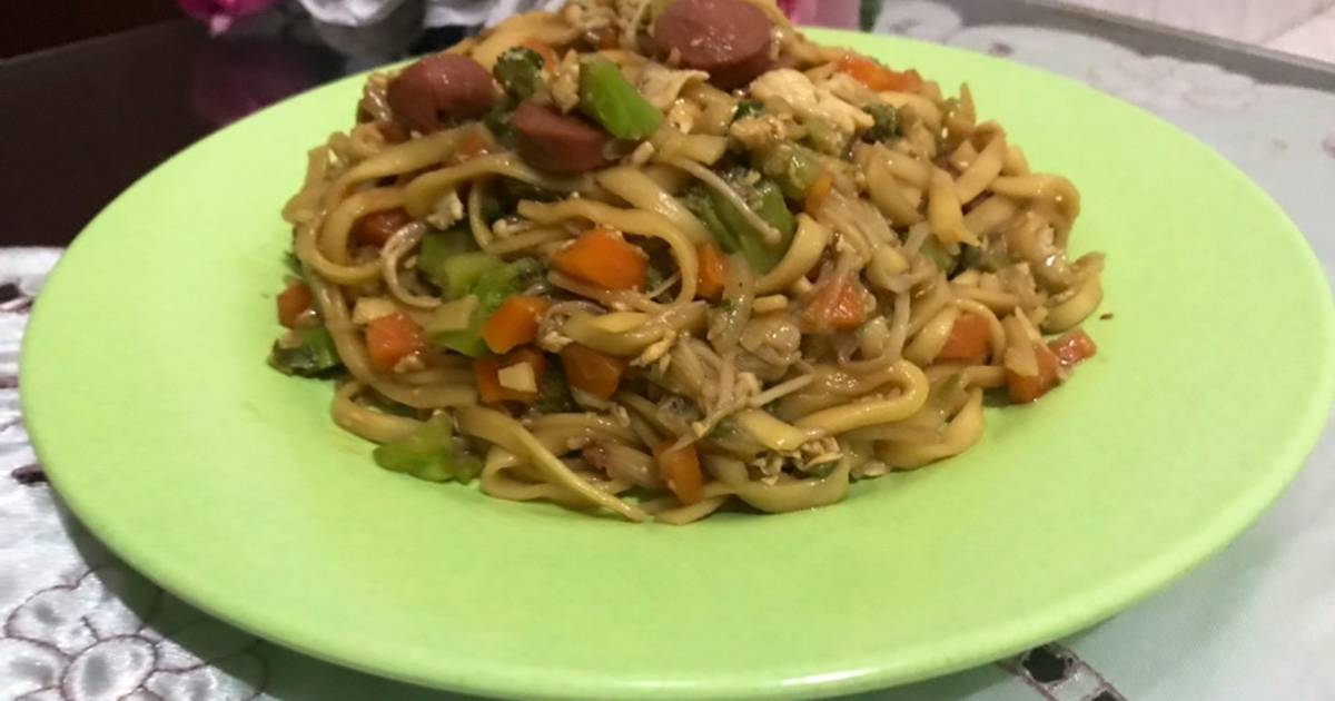 Mie Kuda Menjangan Goreng Pedas