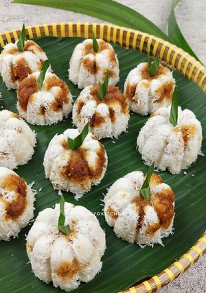 Foto resep 🥥 KUE PUTU 🥥