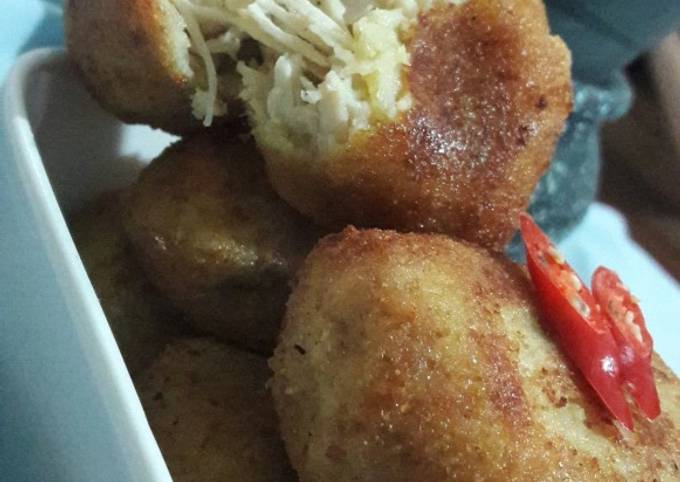 Resep Kroket Kentang Isi Ayam Suwir Oleh Dapoer Tiwi Cookpad