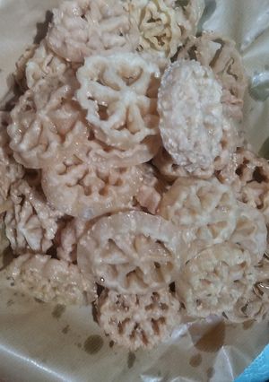 Foto resep Kembang Goyang Wijen