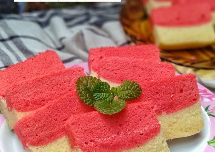 Resep Bolu Kukus Merah Putih Anti Gagal