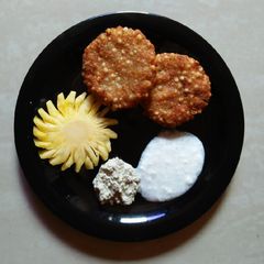 A picture of Sabudana Vada.