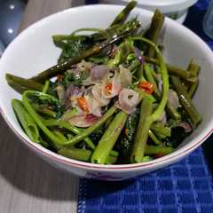 Tumis Kangkung Terasi রেসিপির প্রধান ছবি