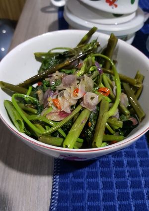 Foto resep Tumis Kangkung Terasi