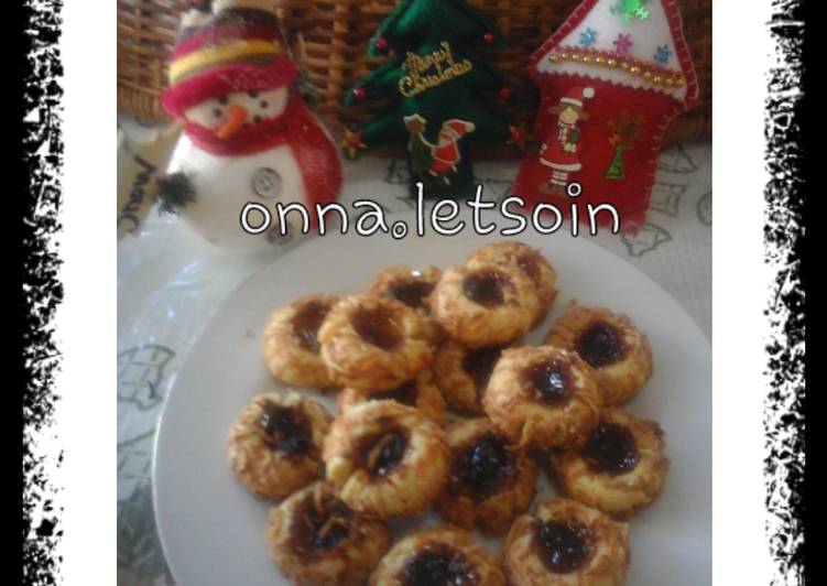 Recipe: Appetizing Kue kering "PINEAPPLE THUMBPRINT COOKIES"