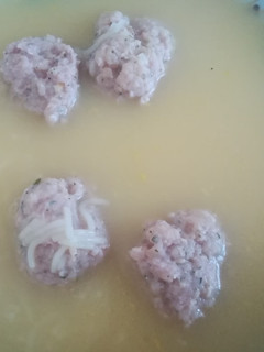 Una foto de Sopa de albóndigas express