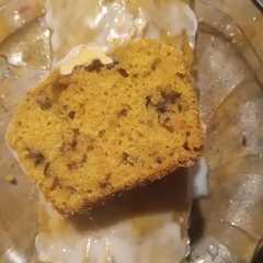 Una foto de Budín de zanahoria tipo Carrot cake con nuez