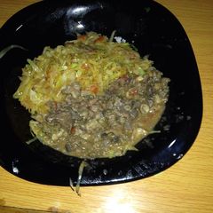 A picture of Matumbo(tripe) with cabbage.