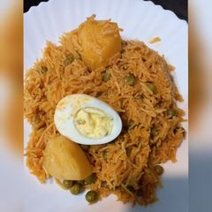 A picture of Mattar pulao.