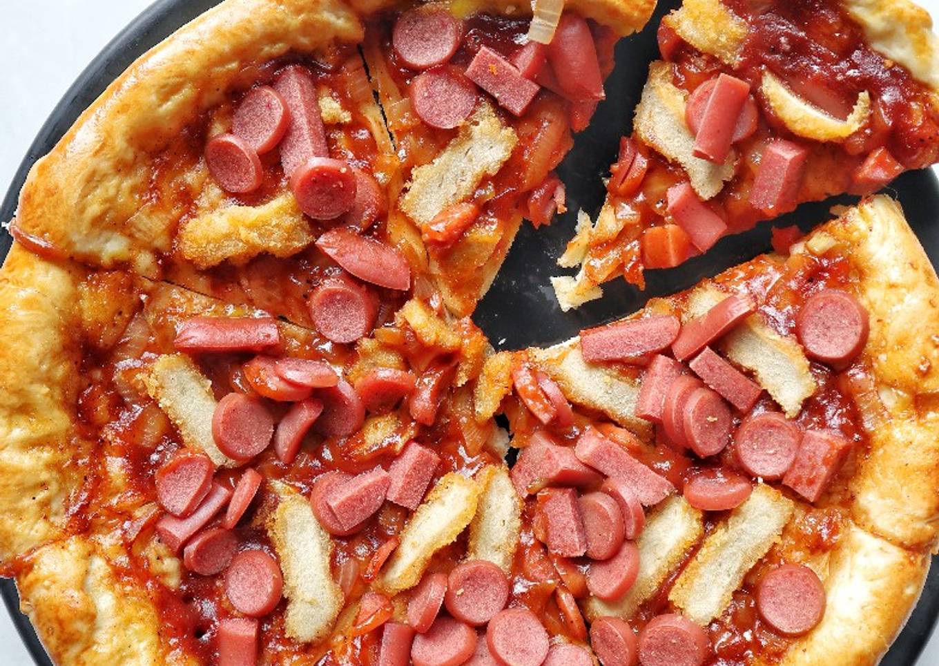 Pizza meat lover panggang (pakai oven tangkring + tips)