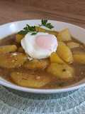 Patatas en ajo pollo
