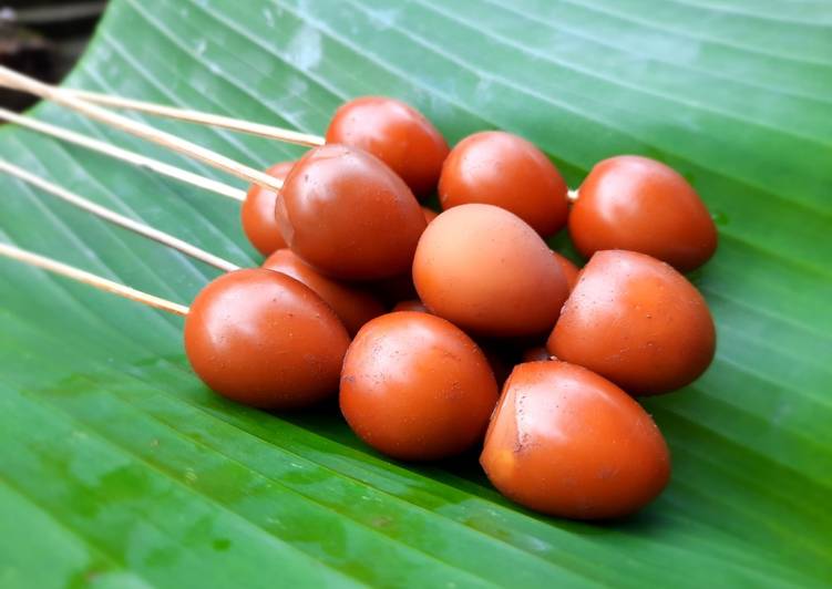 Sate telur puyuh pindang