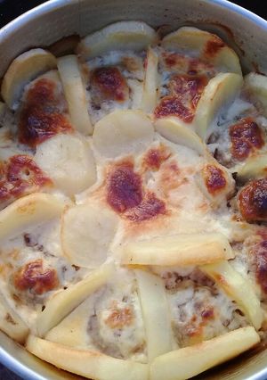 Una foto de Albóndigas gratinadas