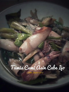 Foto resep Tumis Cumi Asin Cabe Ijo