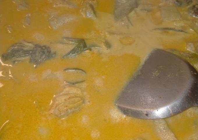  Resep enak membuat Gulai ayam nangka yang nagih banget