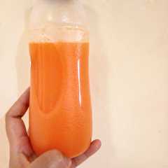 A picture of Carrot juice (jus wortel).