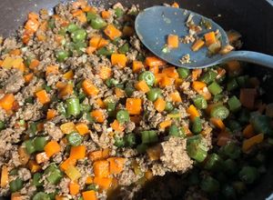 Una foto de Picadillo de Vainica con molida de pollo