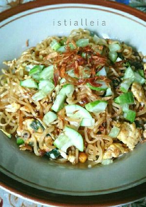 Foto resep Mie Goreng dari Mie instan Rebus
