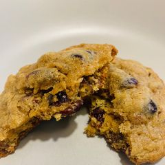 A picture of “King Pecan” & Cranberry Cookies.