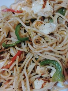 पनीर चाऊमिन (Paneer chowmein recipe in hindi) रेसिपी मुख्य फोटो