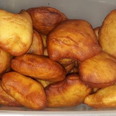 A picture of Mandazi.