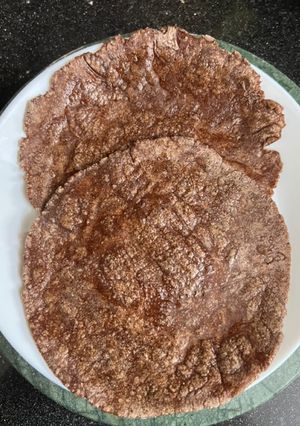 A picture of Ragi Chapati.