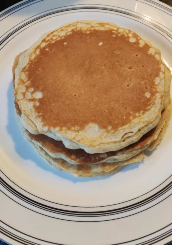 Una foto de Pancake o tortitas caseras Súper fáciles de hacer