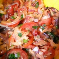 A picture of Kachumbari (simple salad).