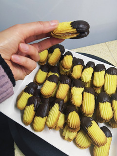 Una foto de Masas Alemanas con manga pastelera. 🥰🥰🥰