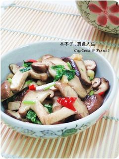 10分鐘家常菜 蒜味香菇 的食譜成品照片