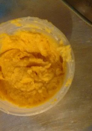 Una foto de Crema de manteca y mandarina