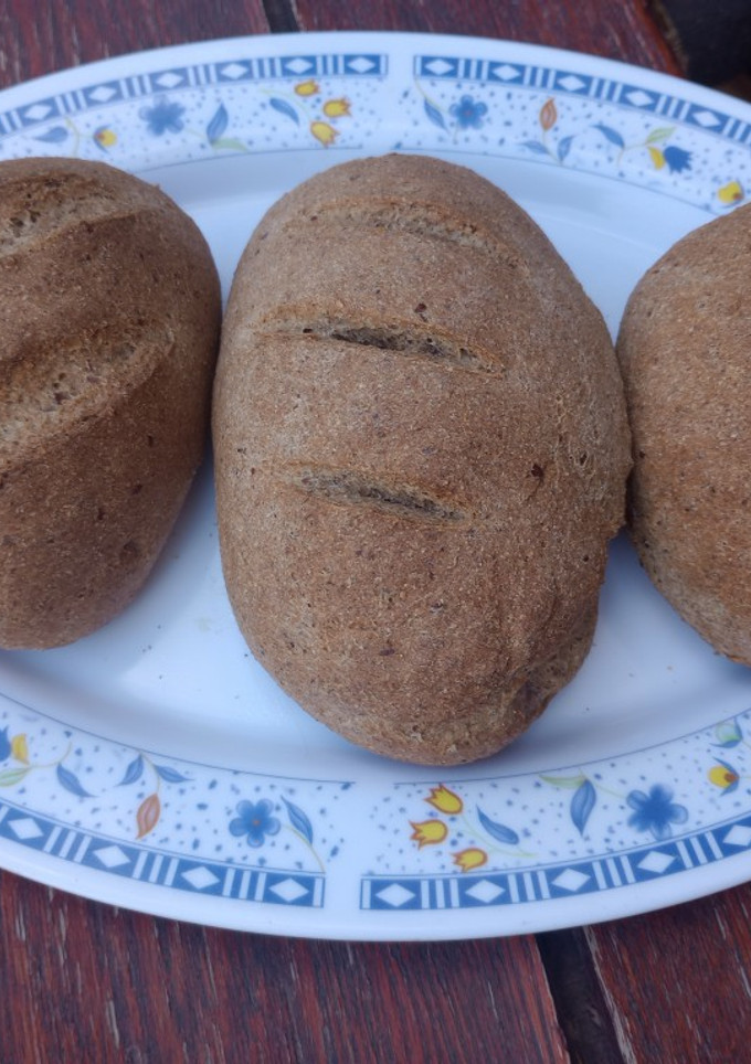 Una foto de Pan integral con semillas 😁 re fácil!