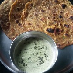 A picture of Mix flour paratha.