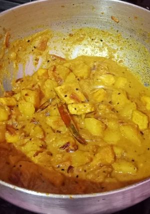 पोस्तो पनीर आलू (Posto Paneer aloo recipe in Hindi) रेसिपी मुख्य फोटो