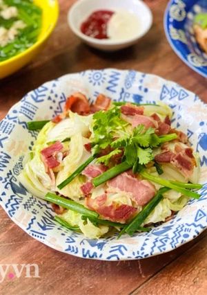 Hình của món Cải Thảo Xào Ba Rọi Xong Khói.