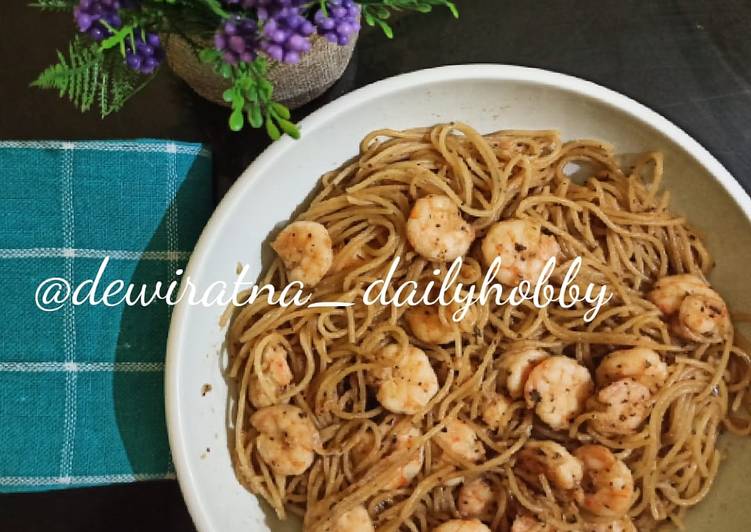 Spaghetti Garlic Prawn