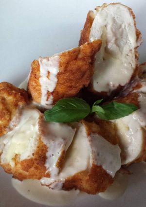 Una foto de Pechugas de pollo rellena de queso