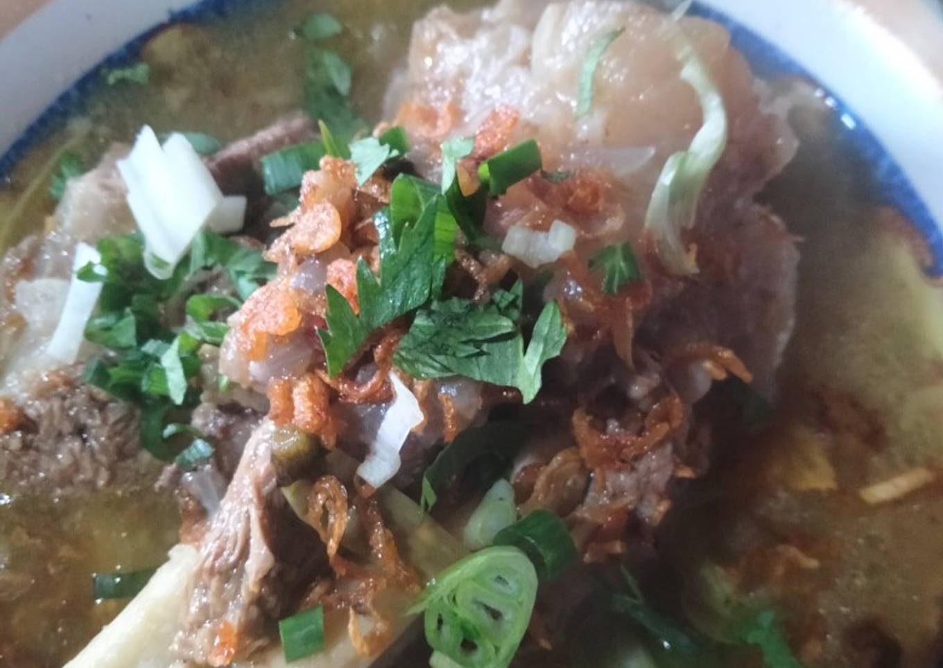 Langkah Mudah untuk Membuat Sup tulang sapi, Lezat