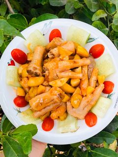 Hình của món Chân gà sốt cay.
