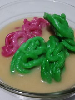 Foto resep Putu Mayang
