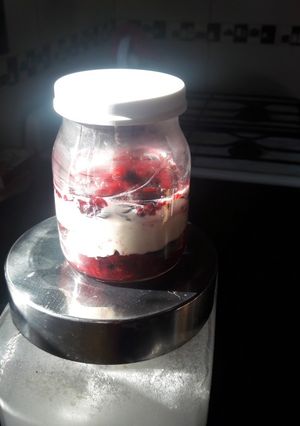Una foto de Yogurt firme!! Con compota de frutos rojos