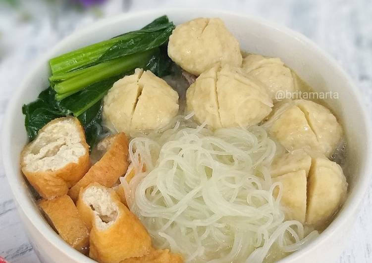 Bihun Kuah Bakso Ayam