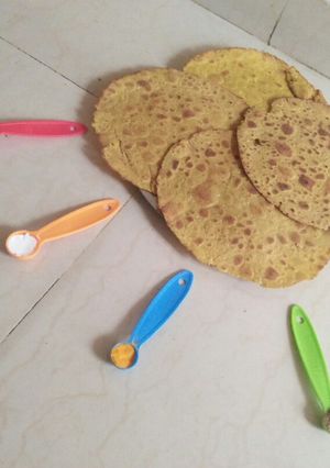 મગ ના ખાખરા (Moong Khakhra Recipe In Gujarati) રેસીપી મુખ્ય ફોટો