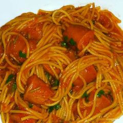 A picture of Spaghetti stocked in smokies.